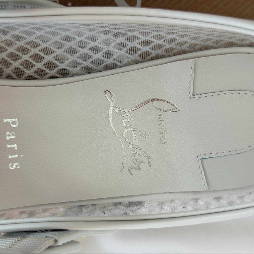Christian Louboutin MAMASTRAPITINA Strass Crystal Mesh Ballerina Flat Shoes
9.5 - Picture 9 of 16